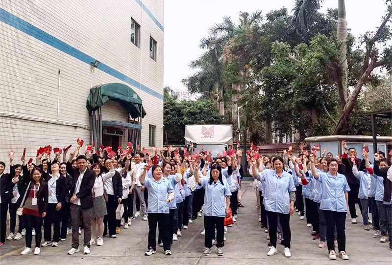 龍行龘龘，前程朤朤丨雅香麗化妝用品（深圳）有限公司龍運當頭，開工大吉！